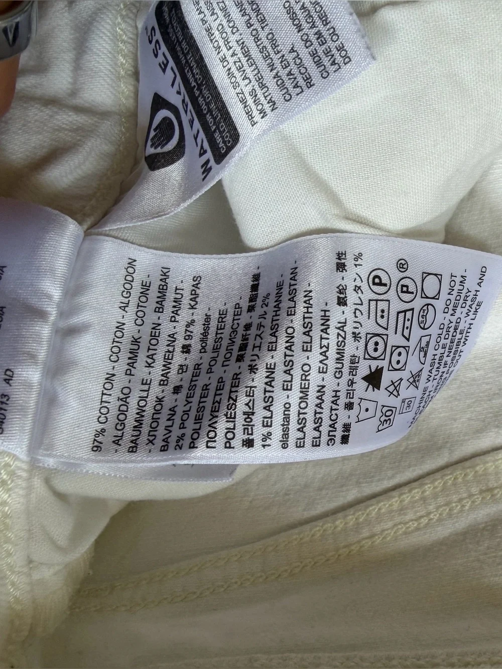 Levi’s Ribcage Straight (27) - Picture 6 of 8